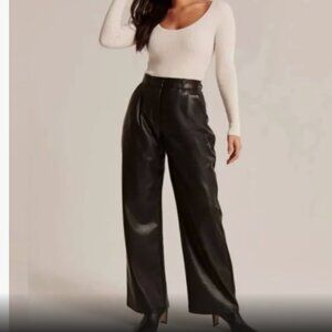 Abercrombie & Fitch Curve Love Sloane Black Vegan Leather Pant Sz M